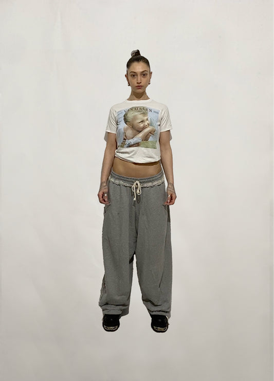 CUT OUT JOGGER